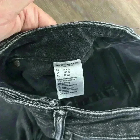 American Eagle Jeans.  Black in color.  Airflex. Men’s size 29x30. - Picture 4 of 6